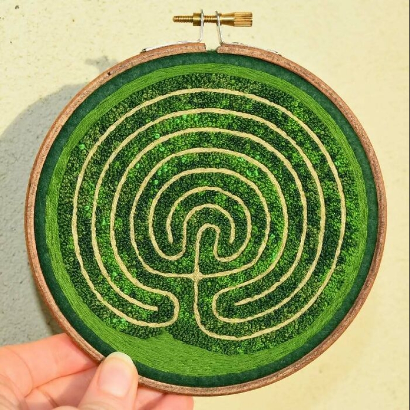 Incredible Landscape Embroidery By Victoria Rose Richards