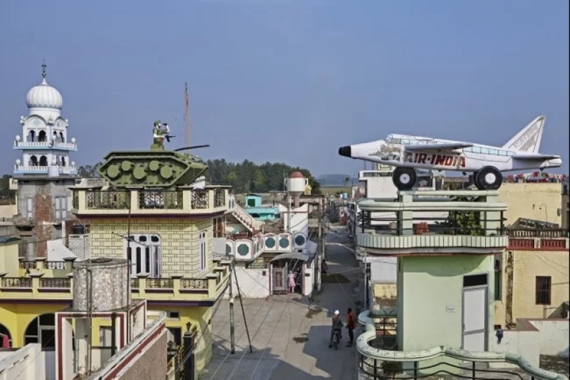 Incredible Rooftops of Punjab: Photographer Rajesh Vora Shows an Interesting Tradition