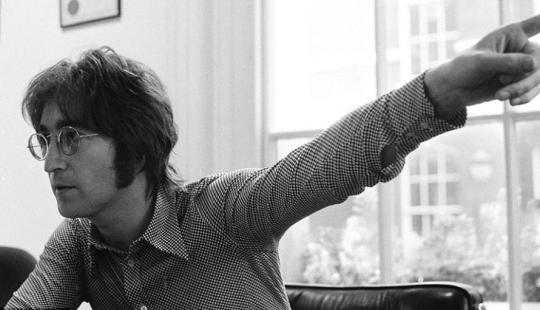 Intimate photos of the Rolling Stones, John Lennon and other stars by Michael Putland Intimate photos of the Rolling Stones, John Lennon and other stars by Michael Putland