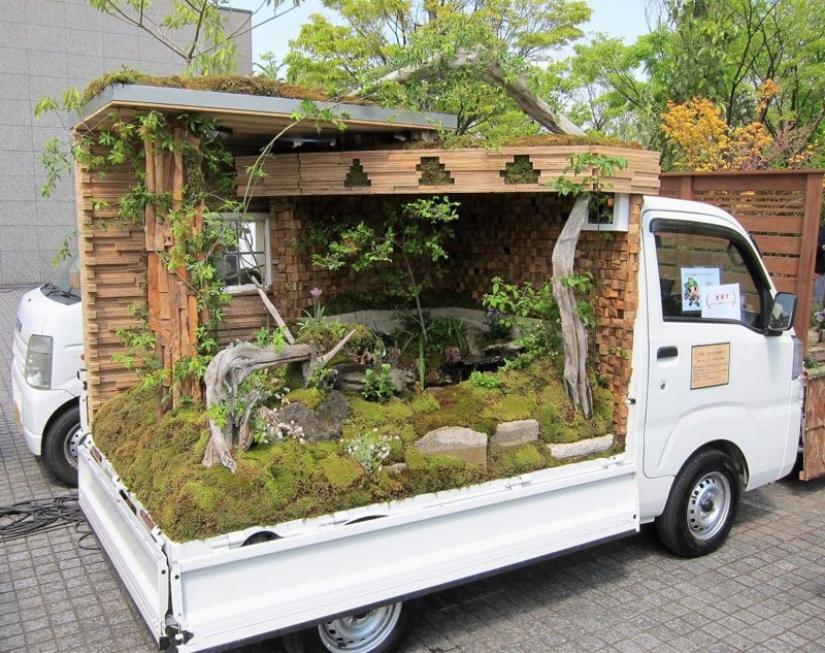 It could come only in Japan — coolest mobile mini-garden