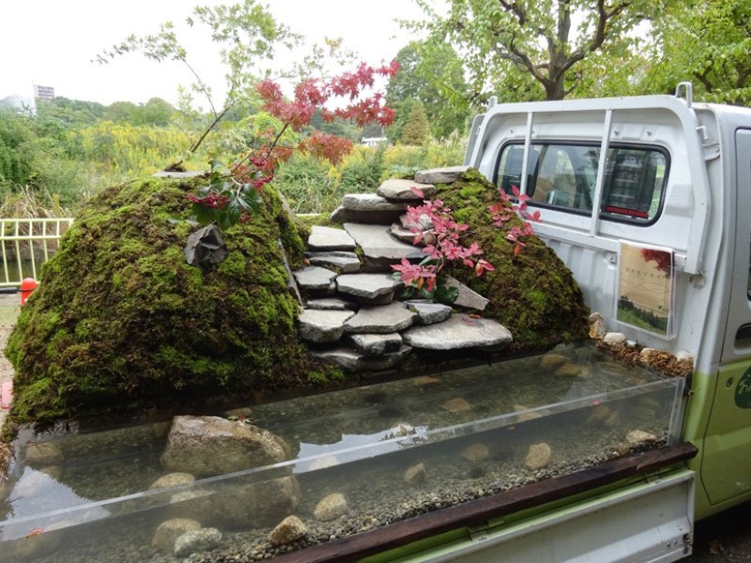 It could come only in Japan — coolest mobile mini-garden