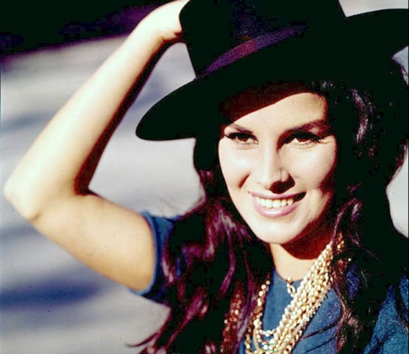 Italian with a warm heart and a luxurious appearance-30 vintage pictures of Antonella Lualdi