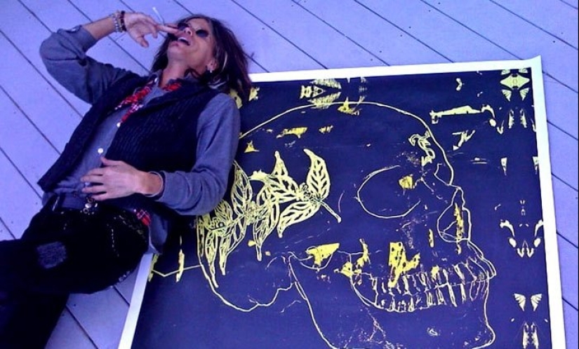 Johnny Depp, Jim Carrey, Prince Charles and other stars of that amazing artist Johnny Depp, Jim Carrey, Prince Charles and other stars of that amazing artist