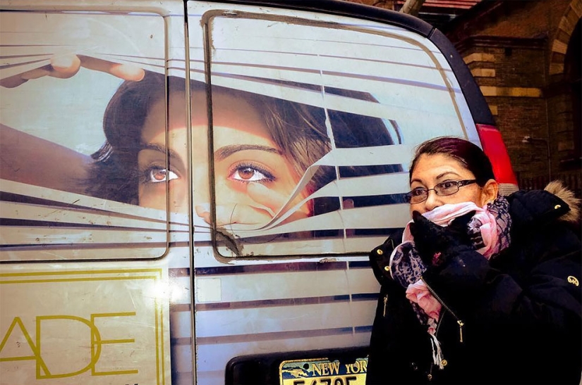 Jonathan Haibi-photographer who has the whole world posing for a picture Jonathan Haibi-photographer who has the whole world posing for a picture