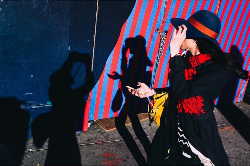 Jonathan Haibi-photographer who has the whole world posing for a picture Jonathan Haibi-photographer who has the whole world posing for a picture