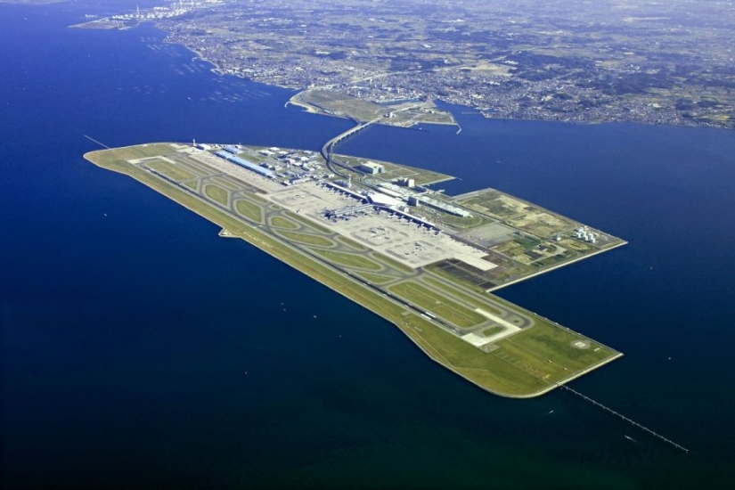 Kansai: un aeropuerto increíble en medio del mar Kansai: un aeropuerto increíble en medio del mar