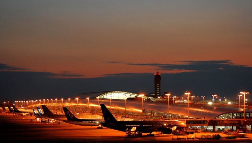 Kansai: un aeropuerto increíble en medio del mar Kansai: un aeropuerto increíble en medio del mar