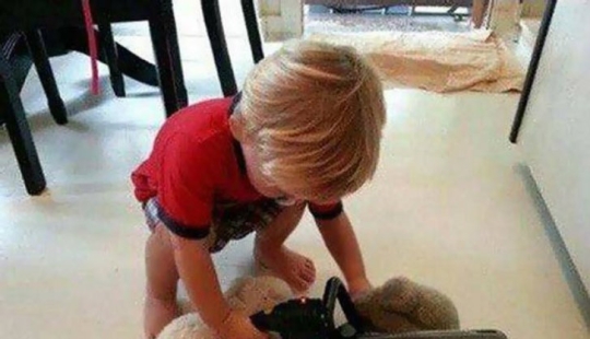 Kids are masters of doing weird stuff Kids are masters of doing weird stuff