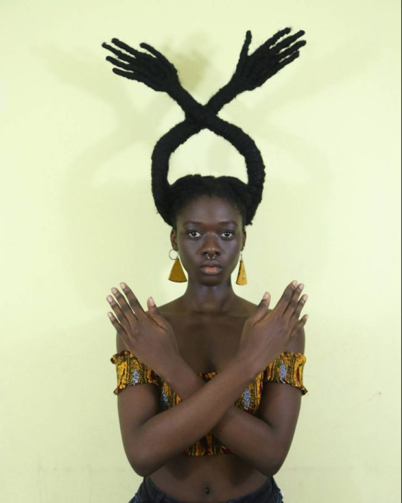 Kosa-Krasa: African artist creates amazing sculptures out of my own hair Kosa-Krasa: African artist creates amazing sculptures out of my own hair