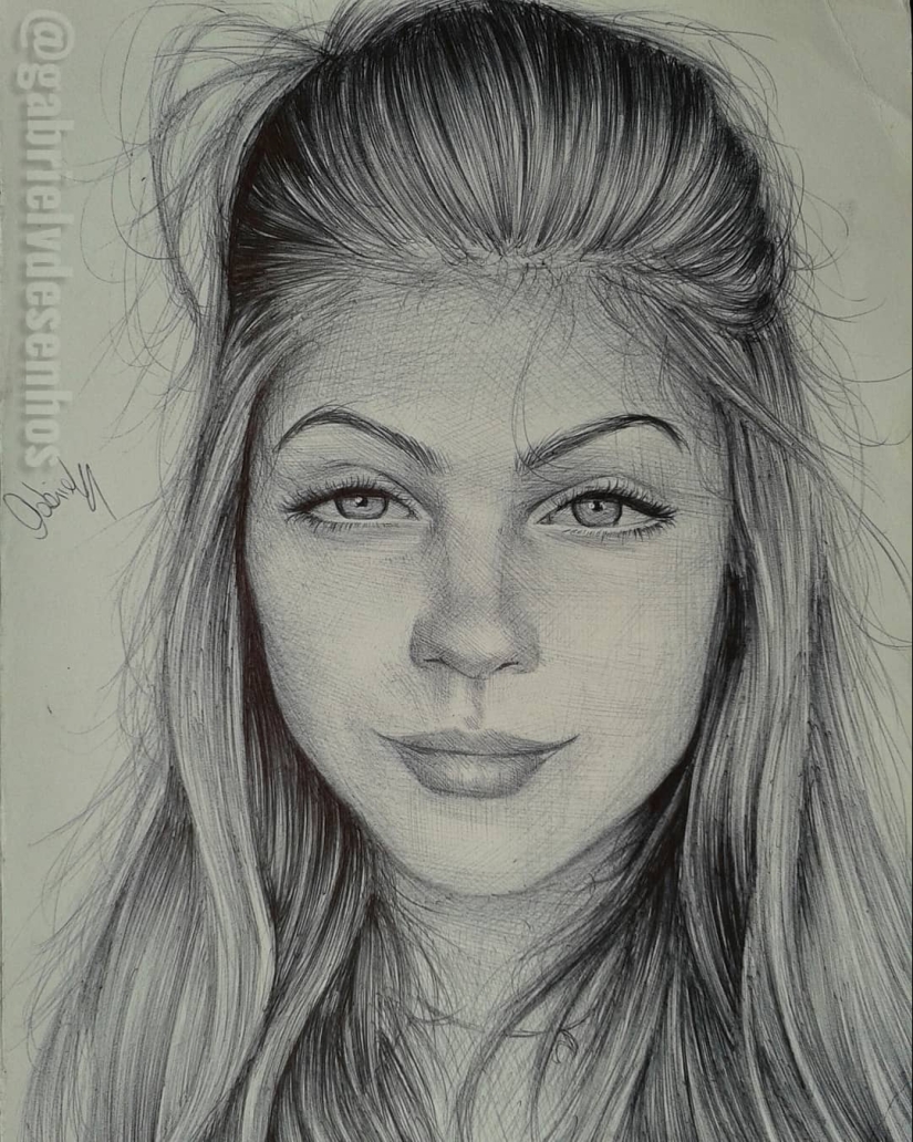 La artista brasileña crea increíblemente realista y emocional de los retratos en lápiz