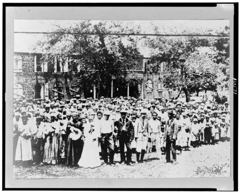 La cara distorsionada en los estertores de la agonía: las imágenes antes y después de la terrible erupción volcánica del siglo xx La cara distorsionada en los estertores de la agonía: las imágenes antes y después de la terrible erupción volcánica del siglo xx