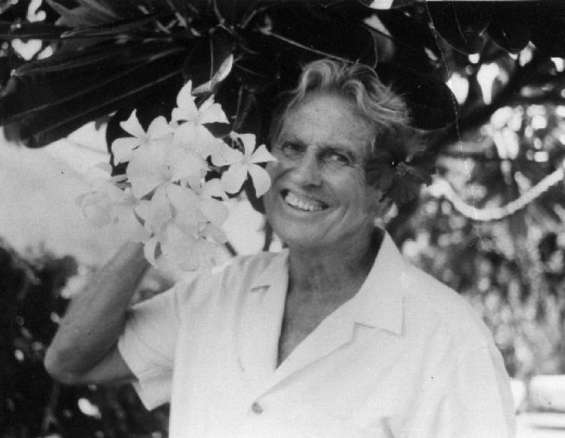 La doble vida del Dr. Bragg: sobre lo que mintió a todos el principal divulgador del ayuno en el mundo La doble vida del Dr. Bragg: sobre lo que mintió a todos el principal divulgador del ayuno en el mundo