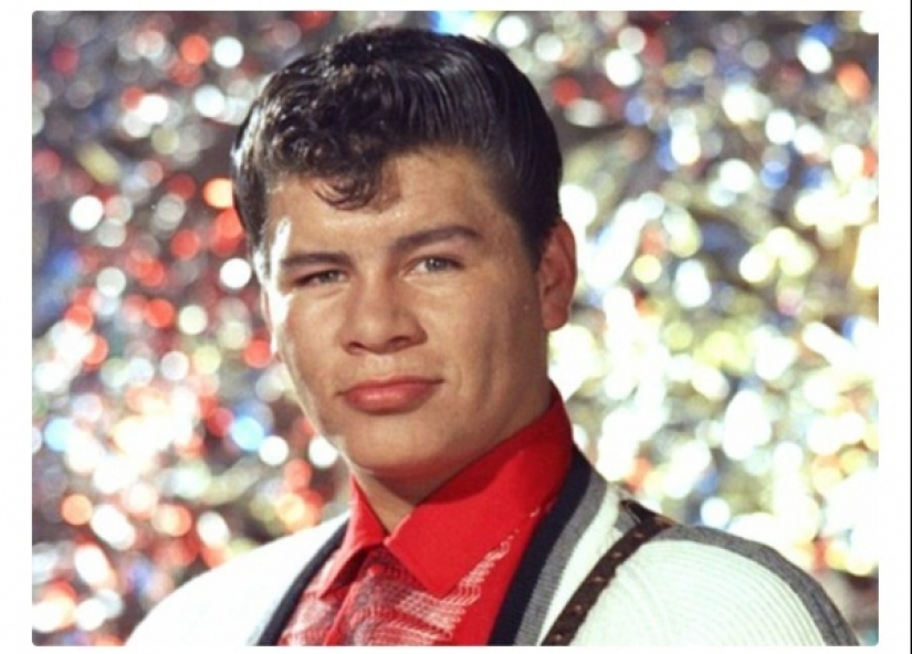 La gente publica sus fotos antiguas para demostrar que la gente utiliza para crecer rápido La gente publica sus fotos antiguas para demostrar que la gente utiliza para crecer rápido