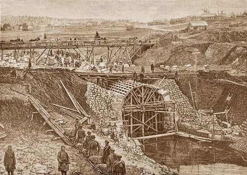La historia del ferrocarril de Octubre: el primero en Rusia.