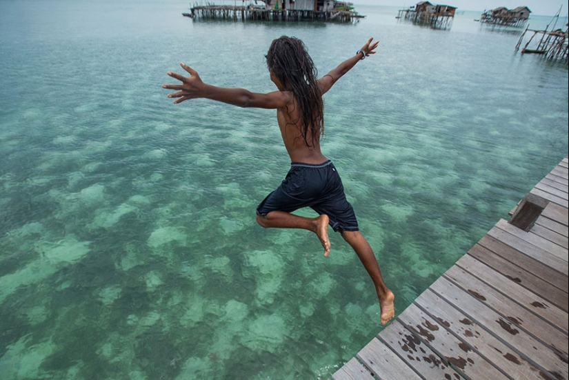 La increíble vida de los Gitanos del mar de Borneo