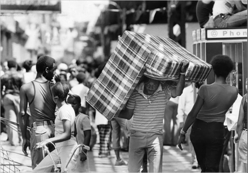 La Noche de las Bestias, o Cómo los estadounidenses apenas sobrevivieron al apagón de 1977 La Noche de las Bestias, o Cómo los estadounidenses apenas sobrevivieron al apagón de 1977