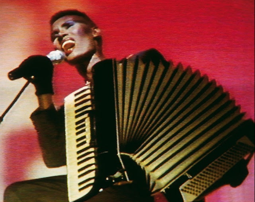 La pantera y el artista: impactantes fotos de grace Jones tomadas por Jean-Paul Gouda en los 70 – 80s