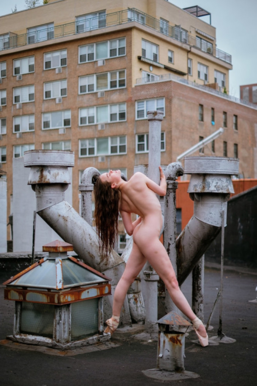 La verdad desnuda: 11 artistas decirle por qué accedí a bailar desnuda sobre los tejados de nueva York