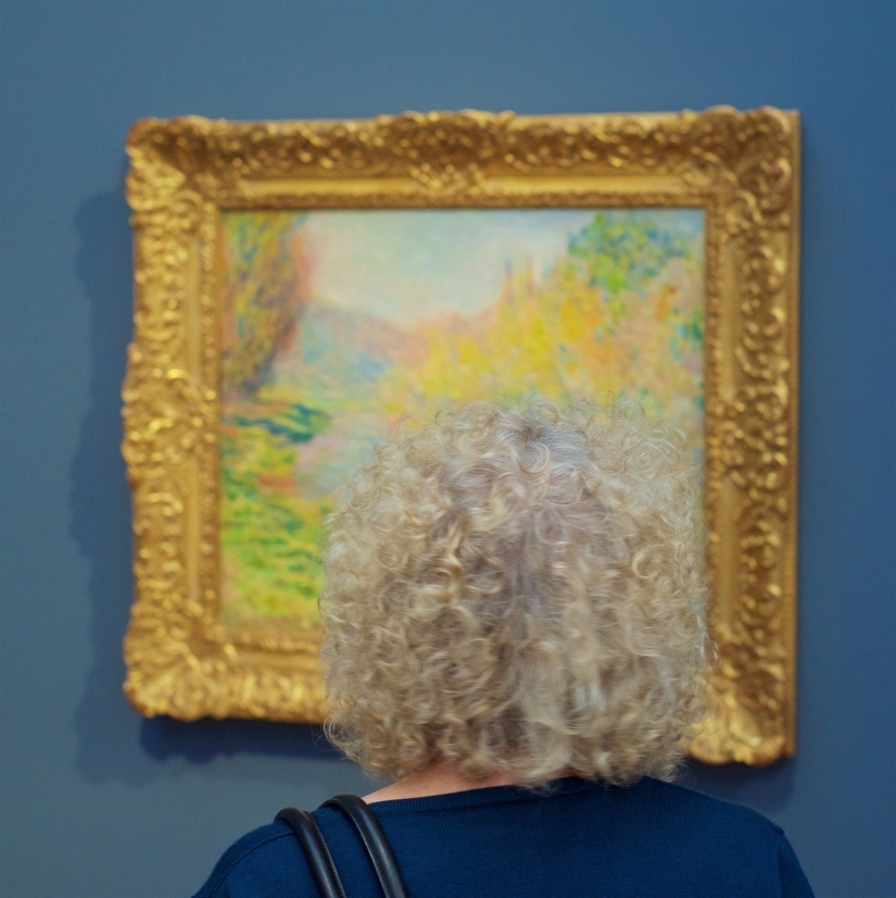 La vida repite el arte: un austriaco toma fotos de los visitantes del museo que "coincidieron" con las pinturas La vida repite el arte: un austriaco toma fotos de los visitantes del museo que "coincidieron" con las pinturas
