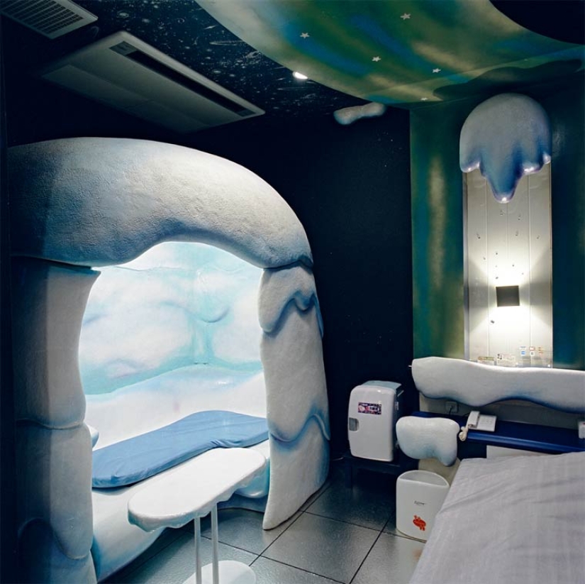 Lair of playful lust: what Japanese sex hotels look like Lair of playful lust: what Japanese sex hotels look like