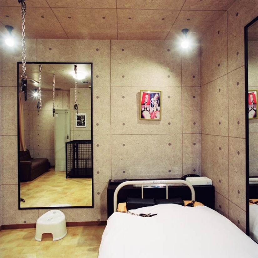 Lair of playful lust: what Japanese sex hotels look like Lair of playful lust: what Japanese sex hotels look like