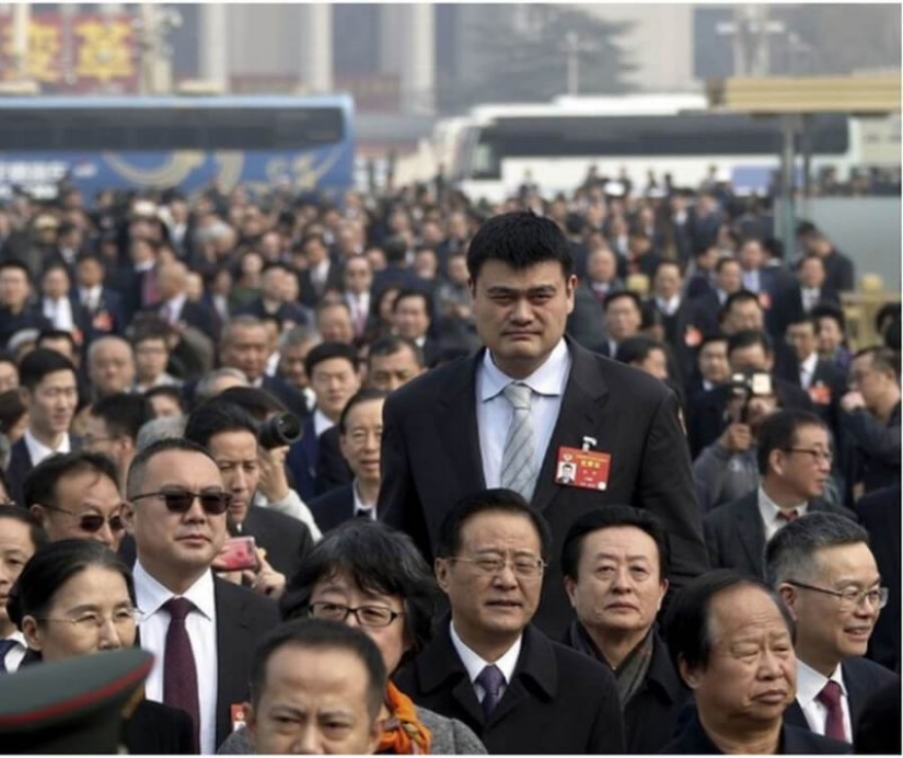 Large and more star contrasts, which are known only in comparison Large and more star contrasts, which are known only in comparison