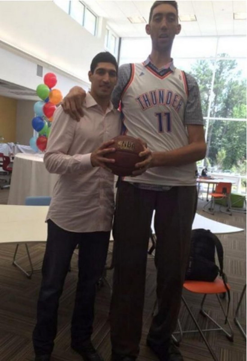 Large and more star contrasts, which are known only in comparison Large and more star contrasts, which are known only in comparison