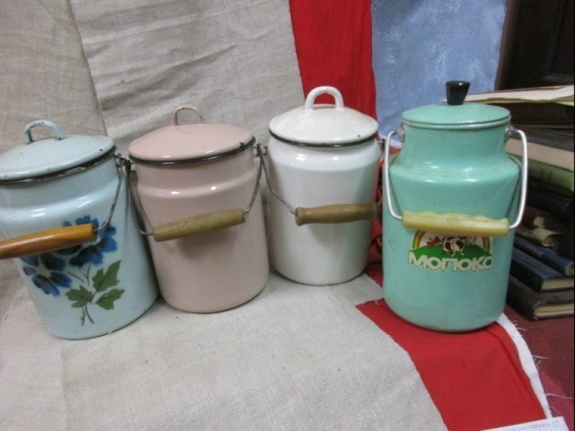 Latas, helado de plato, las pandillas y los 11 tipos de platos de la época Soviética Latas, helado de plato, las pandillas y los 11 tipos de platos de la época Soviética