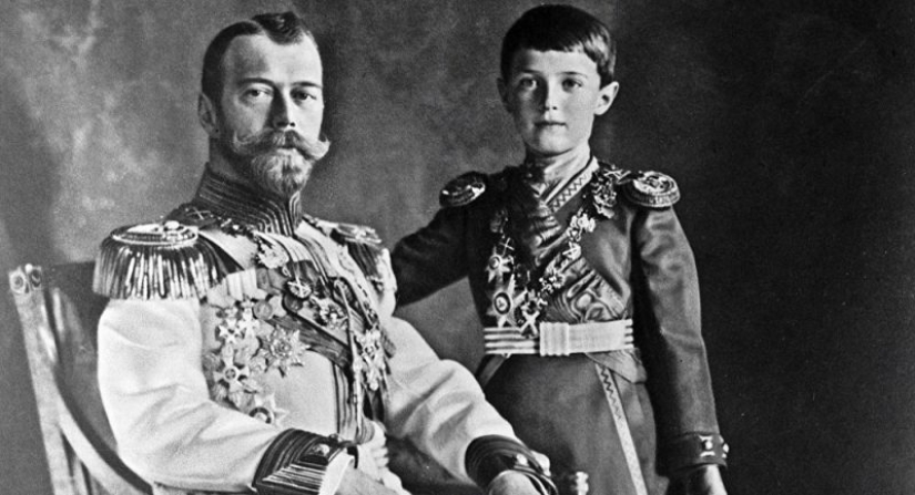 Lee vivió la familia del Emperador ruso magníficamente son y dónde están los miles de millones de los Romanov? Lee vivió la familia del Emperador ruso magníficamente son y dónde están los miles de millones de los Romanov?