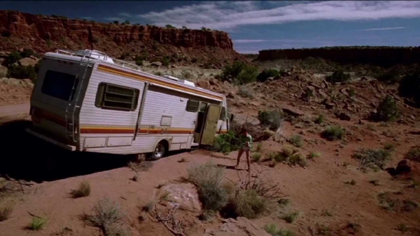 Legendary movie episodes that appeared only due to a lack of budget