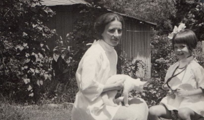Leila Dinamarca — una mujer de un médico que vivió en tres siglos y salvó al mundo de la tos ferina Leila Dinamarca — una mujer de un médico que vivió en tres siglos y salvó al mundo de la tos ferina