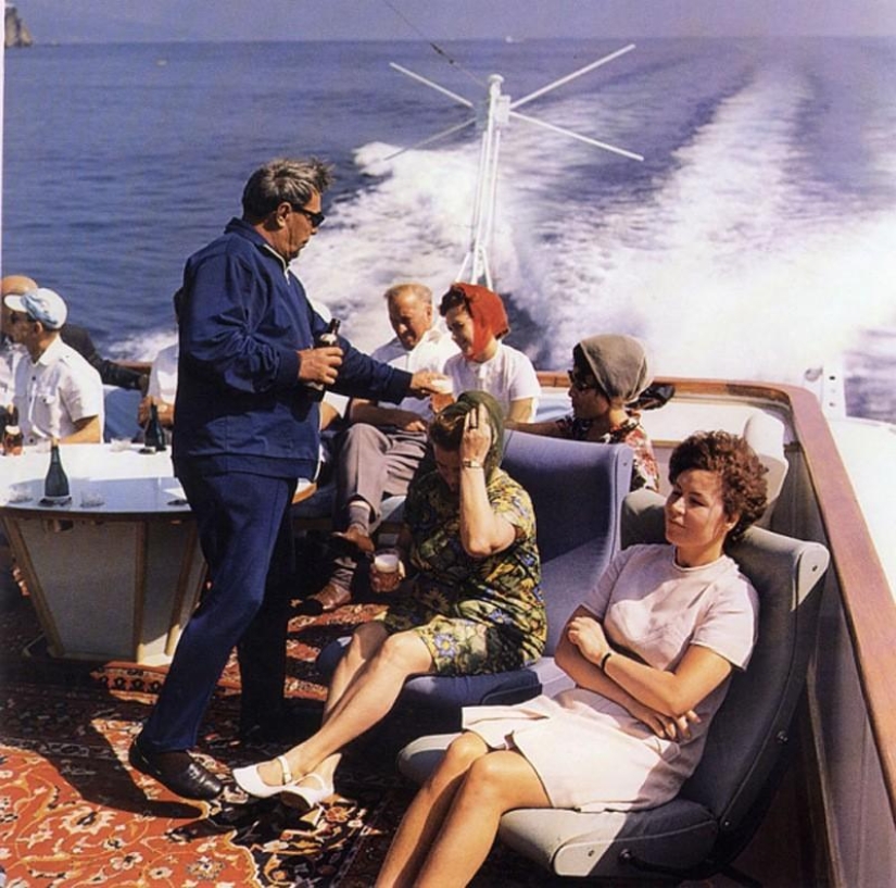 Leonid Ilich Brezhnev de vacaciones y no solo