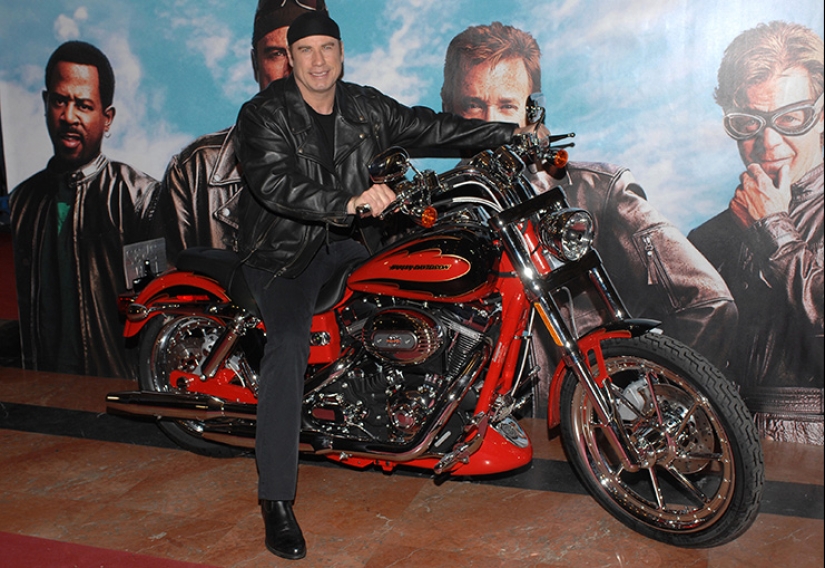 Let's go! Pitt, cher, Gosling and other star riders