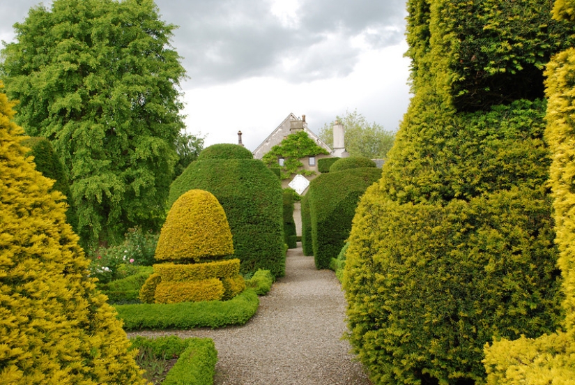 Levens Hall Garden