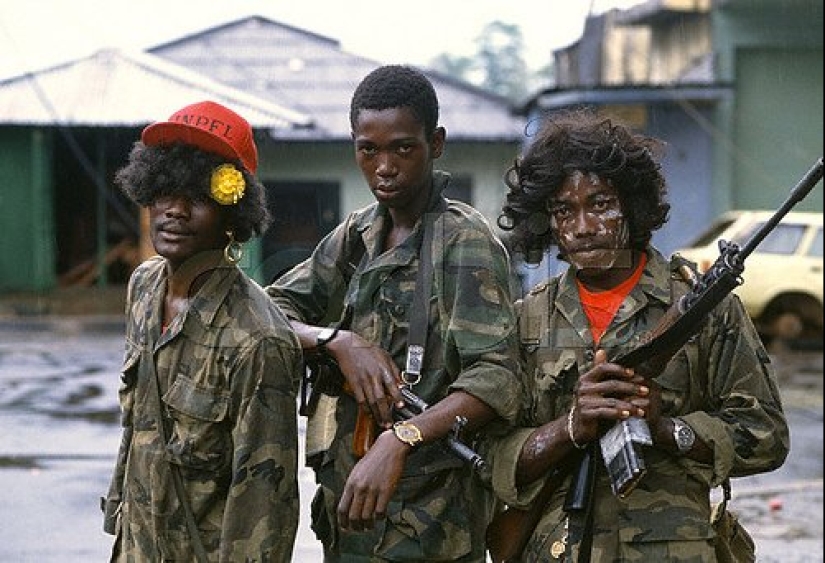 Liberian maniacs Samuel Doe and Charles Taylor, or The Story of a Failed Democracy