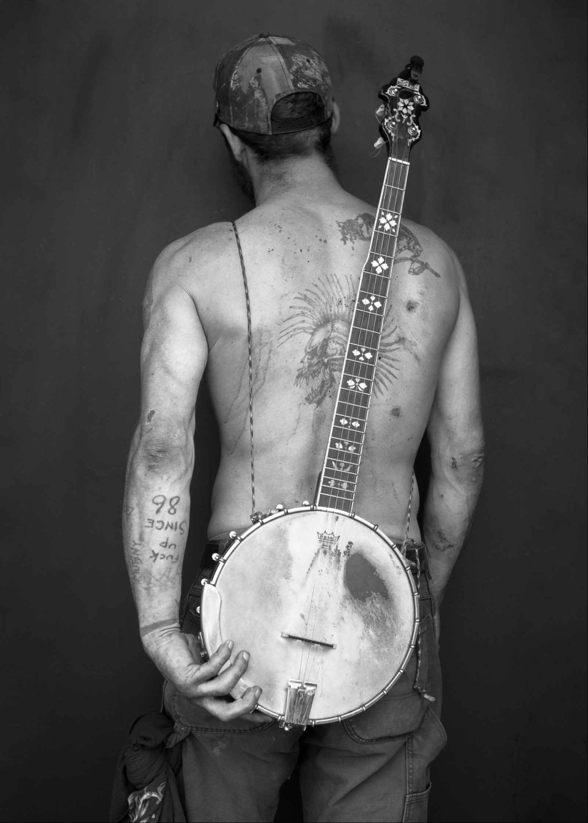 Life Without Rules: Portraits of Rebels in the Lost and Found Project