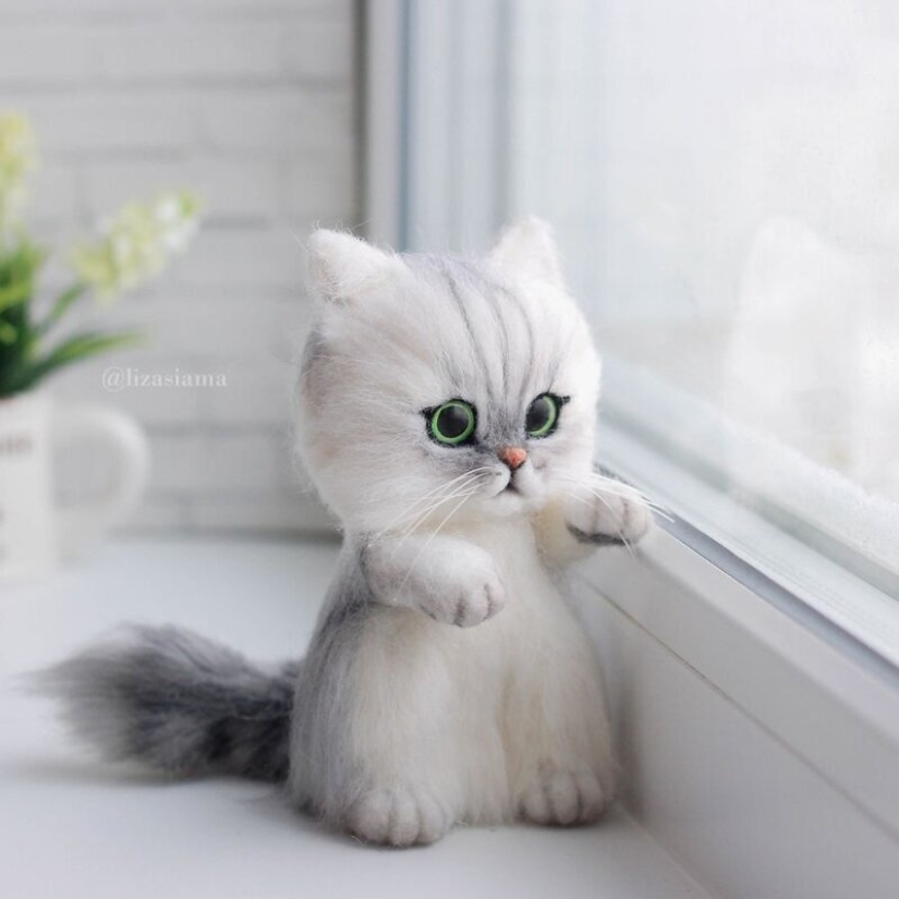 Lindos gatitos hechos de fieltro de la costurera Elizabeth Delektorskaya