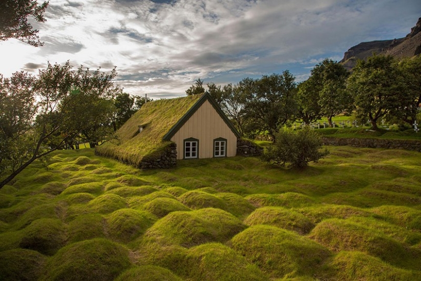 Little lonely houses for single people