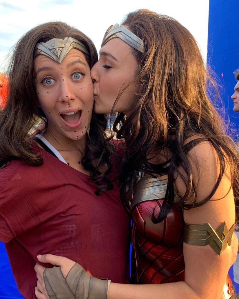 Lo que queda entre bastidores: 22 fotos del rodaje de películas famosas Lo que queda entre bastidores: 22 fotos del rodaje de películas famosas
