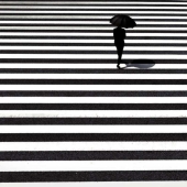 Lonely figures in a black-and-white world: mesmerizing images by a Japanese photographer