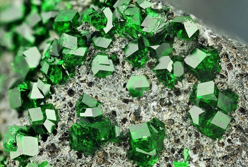 Los minerales más sorprendentes Los minerales más sorprendentes