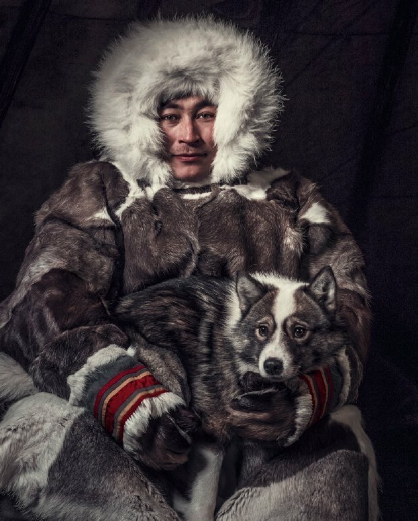 Los pueblos indígenas: 20 retratos, de la que es imposible apartar la mirada