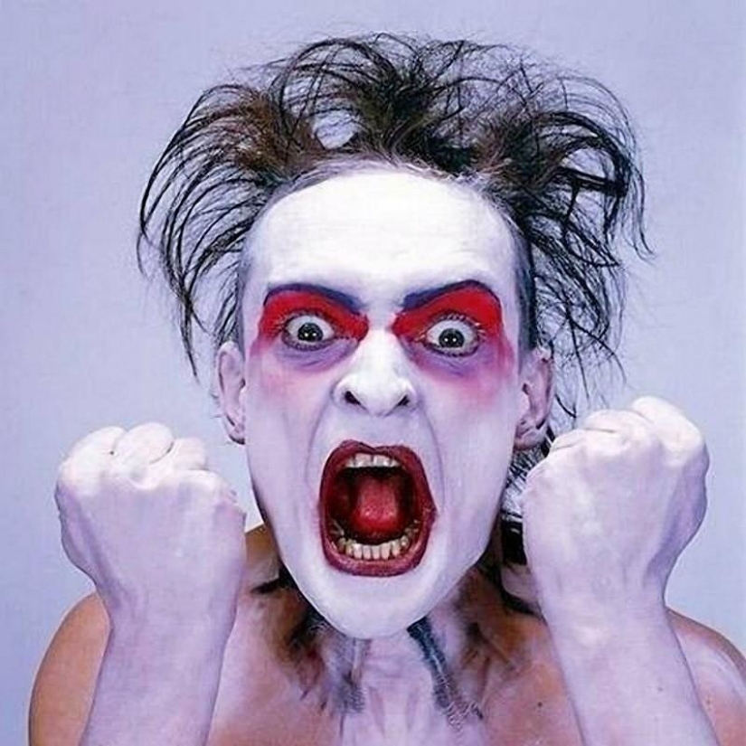 Los Siete Pecados Capitales de Stefan Ackermann Los Siete Pecados Capitales de Stefan Ackermann