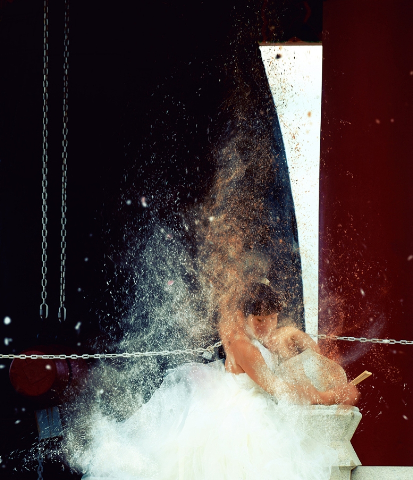 Lose yourself in the movement: Dancers in the lens of Pistol Whish Lose yourself in the movement: Dancers in the lens of Pistol Whish