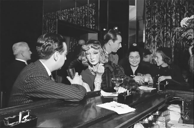 Mannequin named Cynthia doll, which was the envy of Marilyn Monroe Mannequin named Cynthia doll, which was the envy of Marilyn Monroe