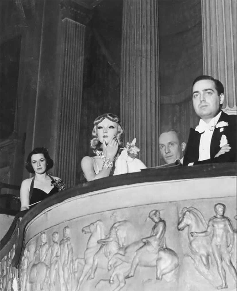 Mannequin named Cynthia doll, which was the envy of Marilyn Monroe Mannequin named Cynthia doll, which was the envy of Marilyn Monroe
