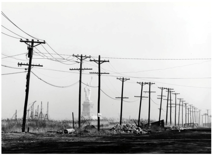 Masterpieces of street photography: real life in every picture from the masters
