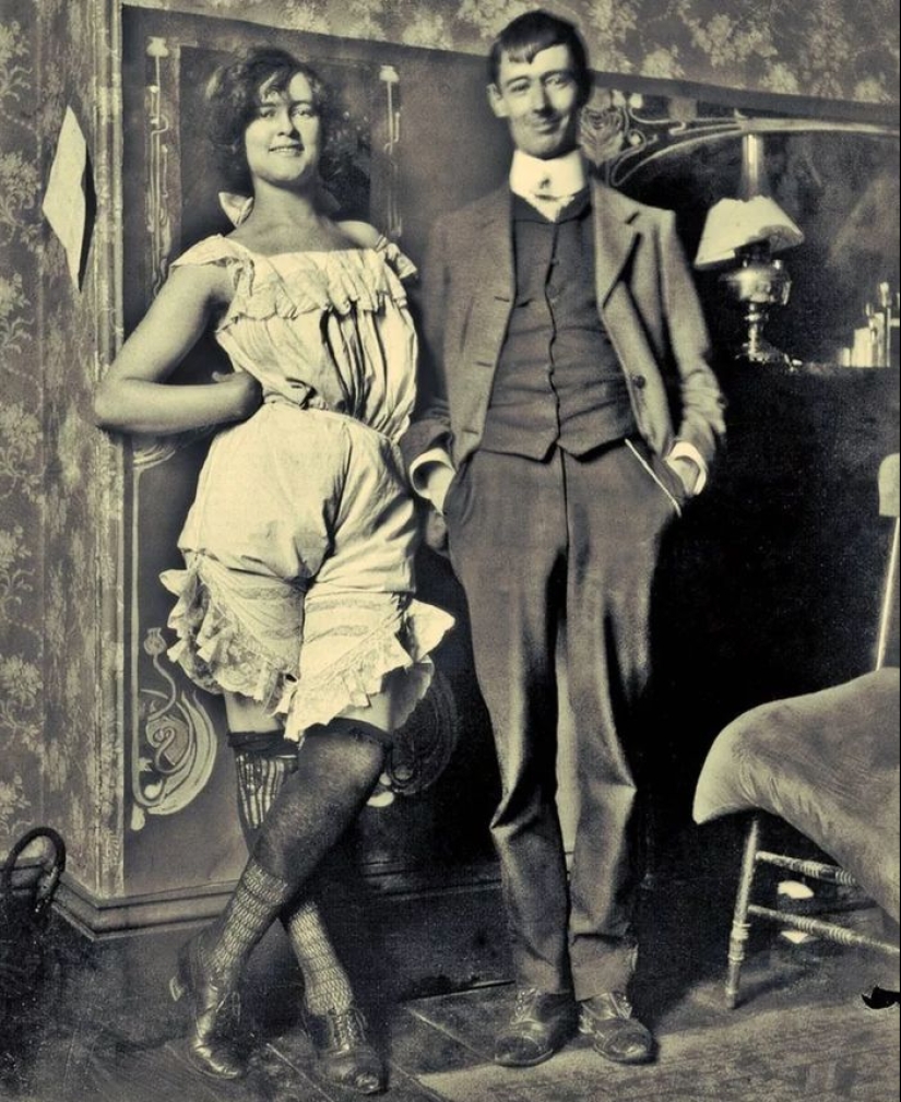 Mercury treatment, drunkenness and luxury: how women lived in brothels in Russia in the 19th century Mercury treatment, drunkenness and luxury: how women lived in brothels in Russia in the 19th century