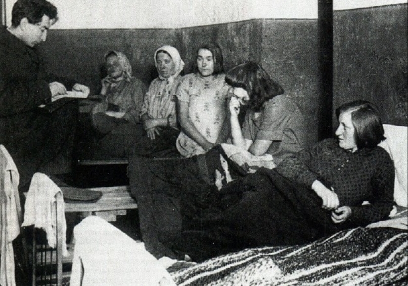 Mercury treatment, drunkenness and luxury: how women lived in brothels in Russia in the 19th century Mercury treatment, drunkenness and luxury: how women lived in brothels in Russia in the 19th century