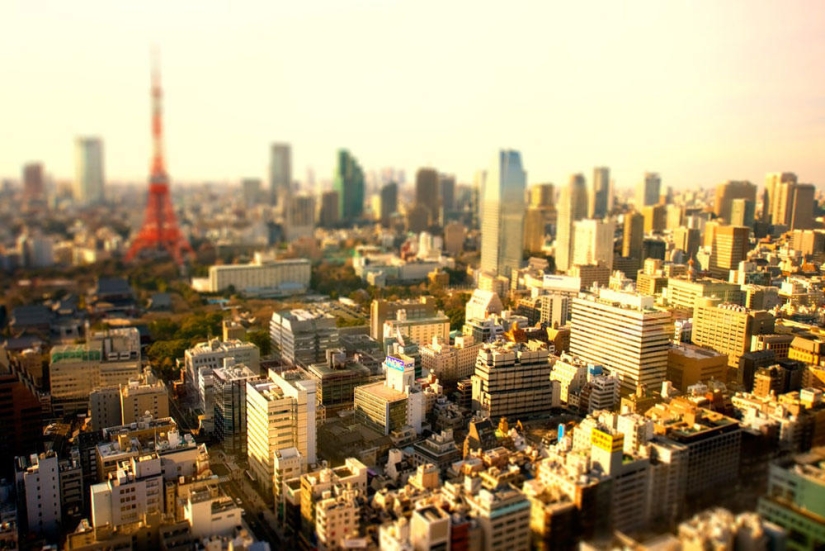 "Miniaturization" of megacities by Ben Thomas "Miniaturization" of megacities by Ben Thomas